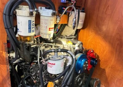 Yanmar 3JH 5E over haul engine yanmar